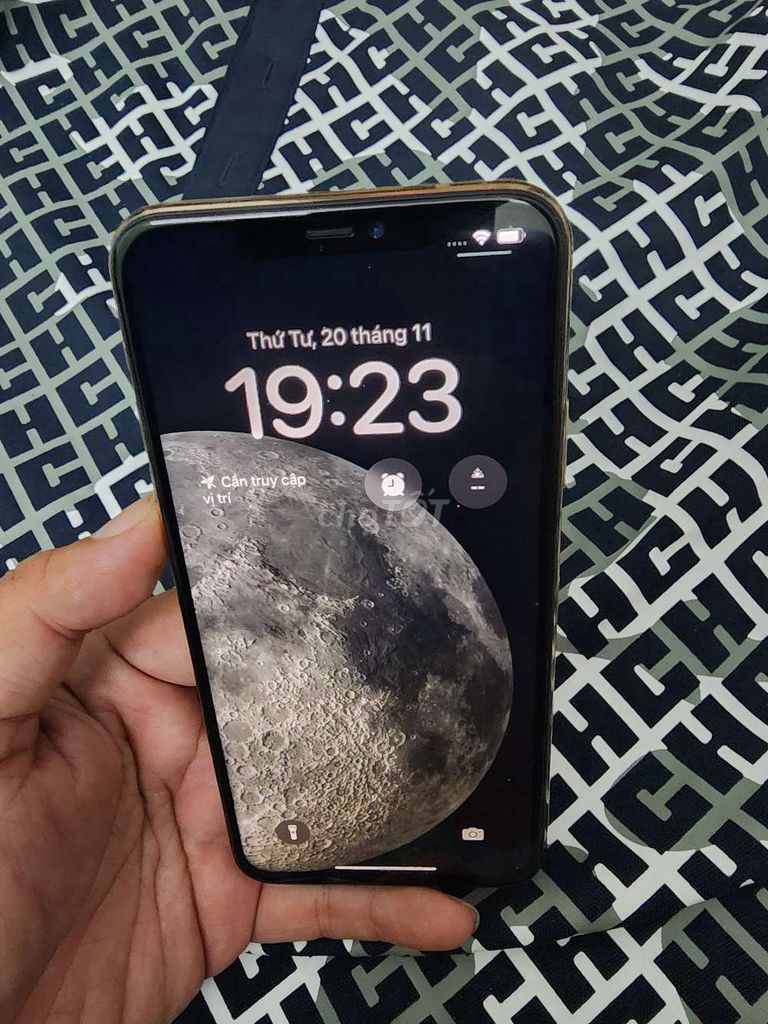 Máy bao ok iphone 11 promax Qtế 64gb truetone ok