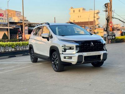 Mitsubishi Xpander Cross