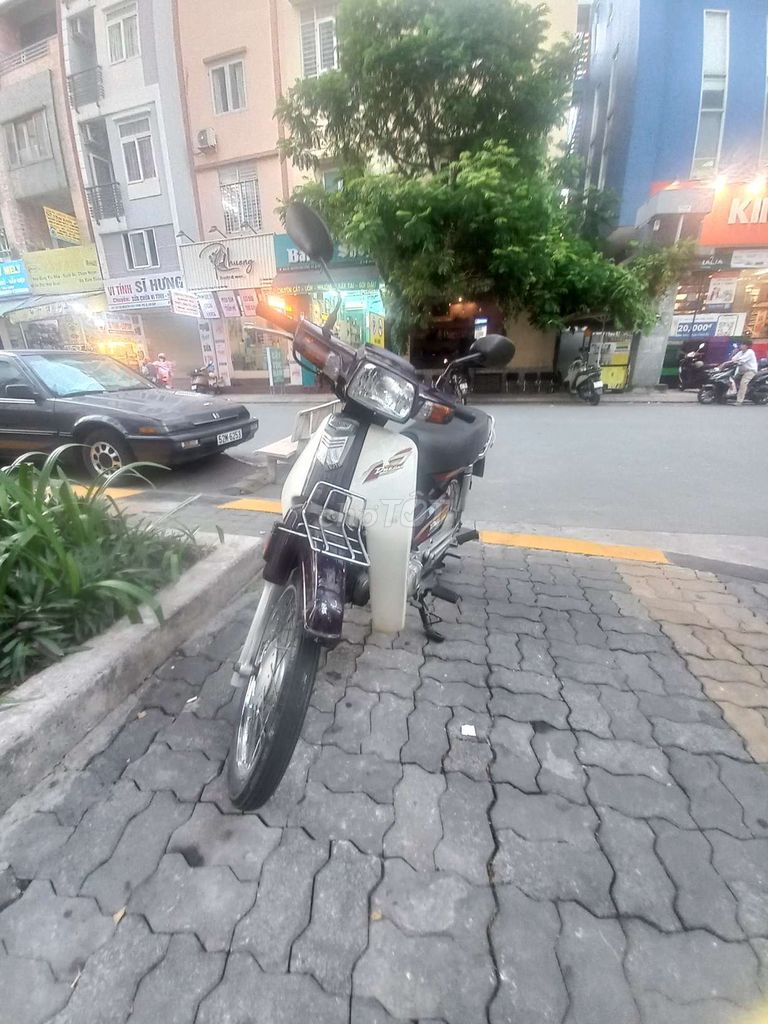 Bán xe Honda dream đời đầu 2004. Mua bán Xe máy tại Quận Tân Bình Tp Hồ Chí Minh được đăng bởi Bình hình 3