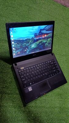 Laptop gaming Acer  i5 6G /128GB SSD Đen