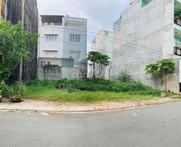 Cần thanh lý gấp lô đất Đ. N8, P.Hoà Phú, TP.TDM,BD. 109m2/ 690Tr. SHR