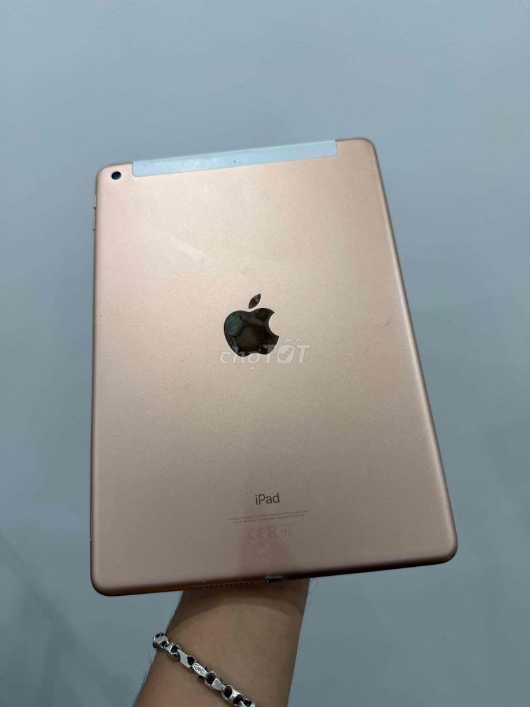 Apple iPad Gen 6 128GB Wifi + 4G Vàng hồng. Mua bán Máy tính bảng tại Quận Đống Đa Hà Nội được đăng bởi Ng Hoang Anh hình 1