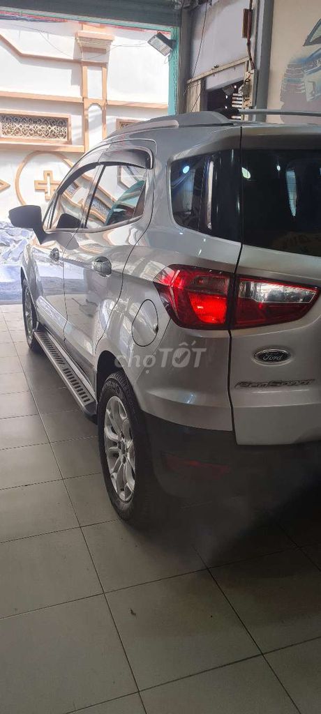 Ford Ecosport 2015 максимальная комплектация Серебристый