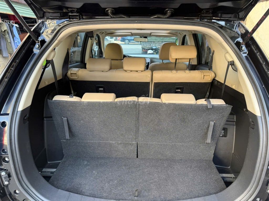 Mitsubishi Outlander 2018 2.0 CVT Premium 72000km. Mua bán Ô tô tại Quận Bình Thạnh Tp Hồ Chí Minh được đăng bởi Nguyen van dat hình 15