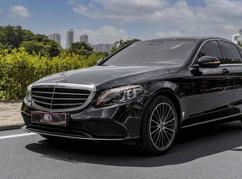 C200 Exclusive model 2020 bản có cửa sổ trời Full. Mua bán Ô tô tại Quận 7 Tp Hồ Chí Minh được đăng bởi Dương Phương hình 4