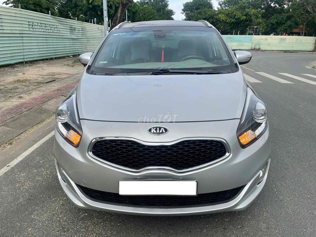 Kia Rondo 2016 AT. xe gia đình. cực đẹp.