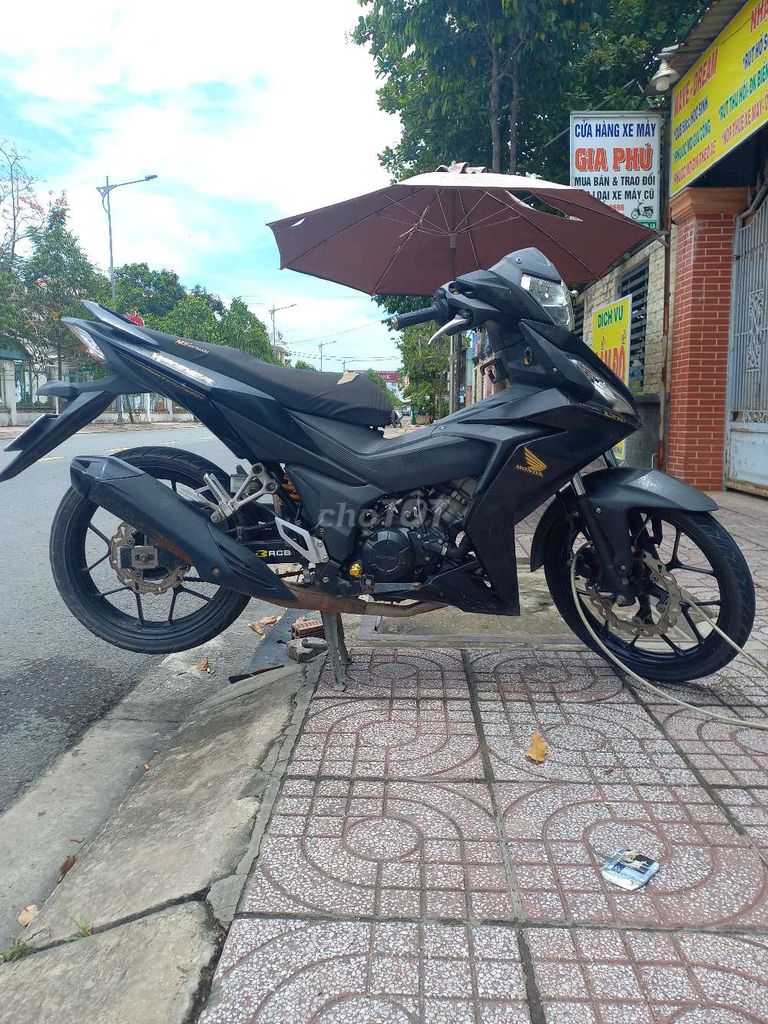 bán winer 2019 màu đen bs long an. Mua bán Xe máy tại Huyện Đức Hòa Long An được đăng bởi nguyễn duy khoa hình 3