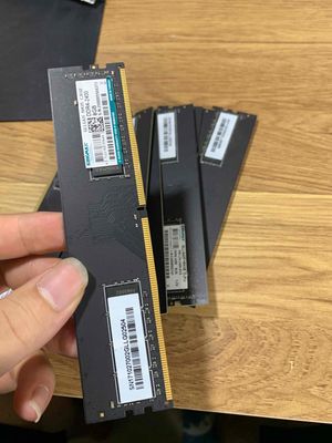 Ram DDR4 8G buss 2400 đẹp chạy full. Mua bán Linh kiện (RAM, Card...) tại Huyện Bình Chánh Tp Hồ Chí Minh được đăng bởi KHOA COMPUTER