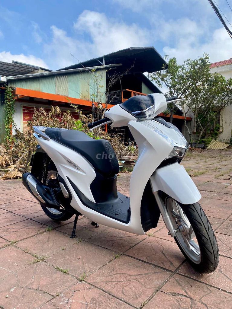 SH 150i CBS Date 2020 Chạy 11.000Km. Mua bán Xe máy tại Quận Ninh Kiều Cần Thơ được đăng bởi Xe Máy TÂN LIÊN HƯNG 1 91B hình 1