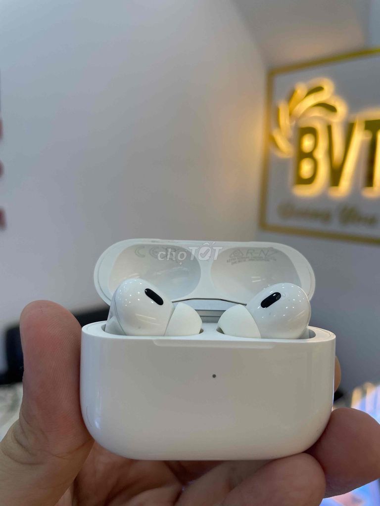 Tai nghe Apple Airpods Pro 2 - Cam kết CHÍNH HÃNG. Mua bán Tivi, Âm thanh tại Quận 5 Tp Hồ Chí Minh được đăng bởi BVTMOBILE HỆ THỐNG BÁN LẺ UY TÍN hình 1