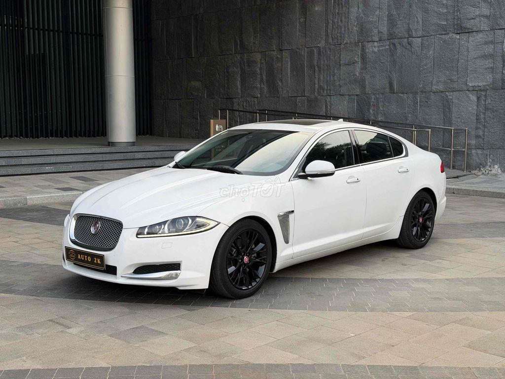 Jaguar Xf 2014 photo 4