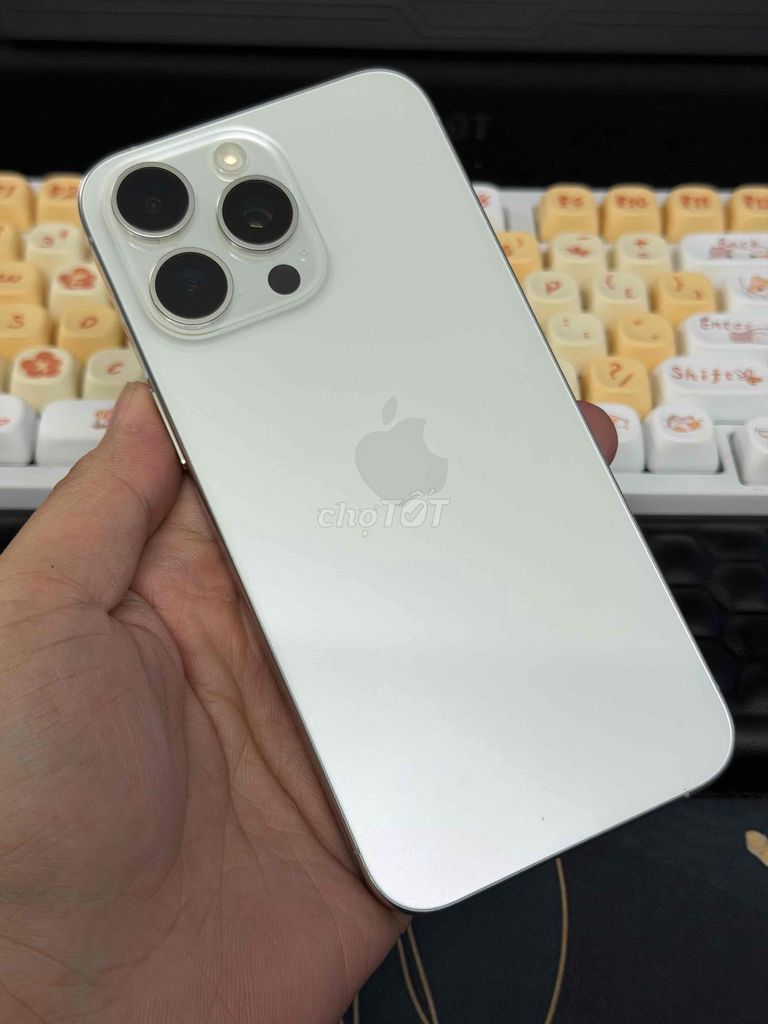 Apple iPhone 15 Pro Max 256GB Trắng MỰC. Mua bán Điện thoại tại Quận Ninh Kiều Cần Thơ được đăng bởi Bách Mobile hình 1