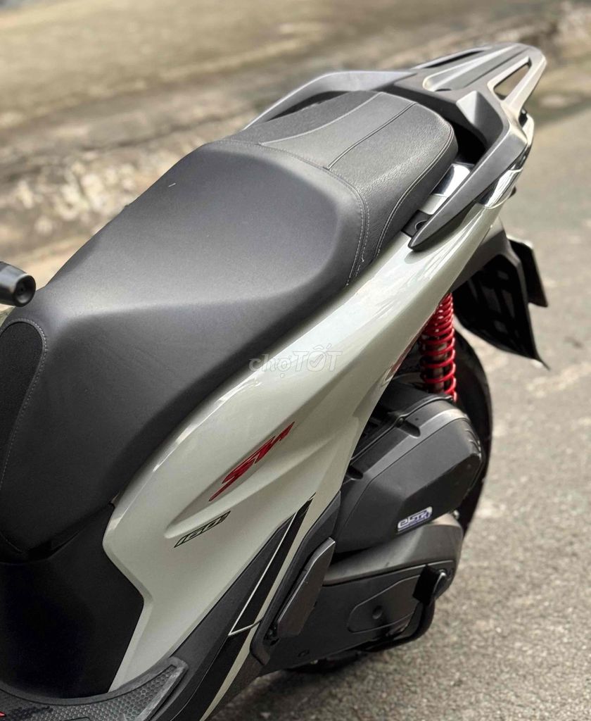 Honda SH 160i ABS 2024 Xám xi măng. Mua bán Xe máy tại Quận Gò Vấp Tp Hồ Chí Minh được đăng bởi CHXM 86 chuyên bán xe trả góp hình 16