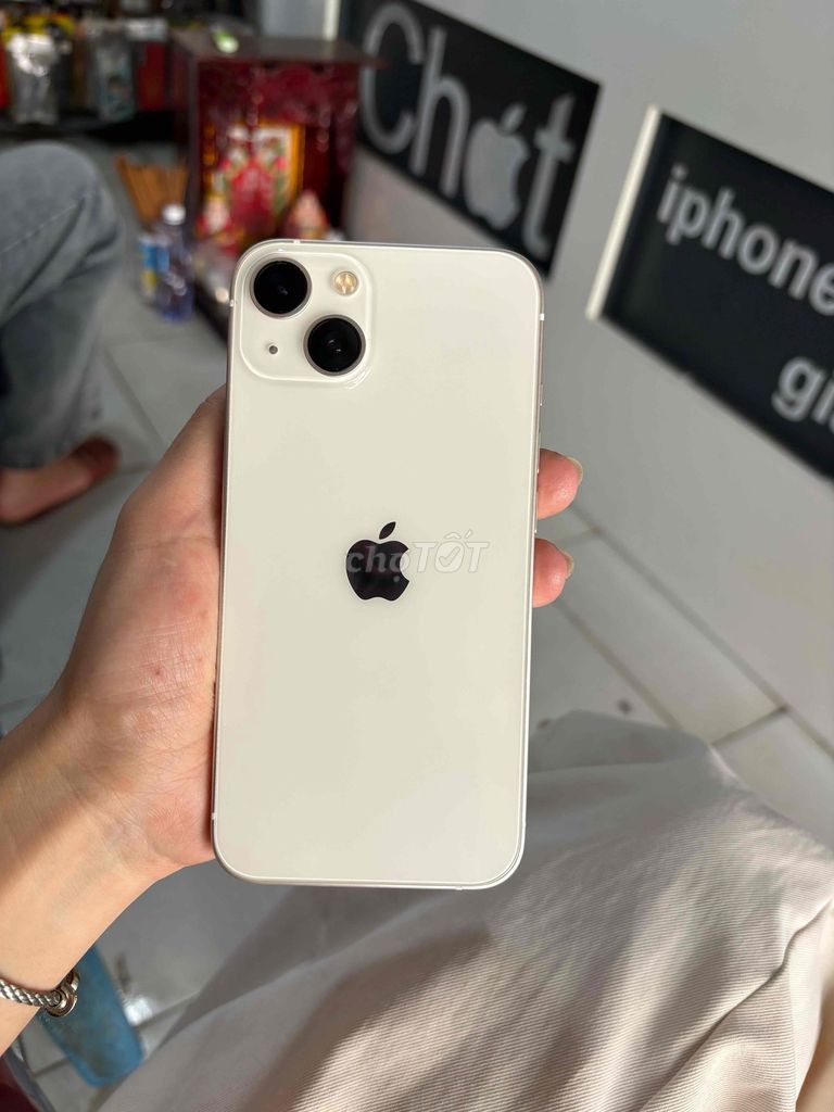 iPhone 13 128GB Trắng. Mua bán Điện thoại tại Quận Bình Tân Tp Hồ Chí Minh được đăng bởi hồ thị thu huyền hình 1