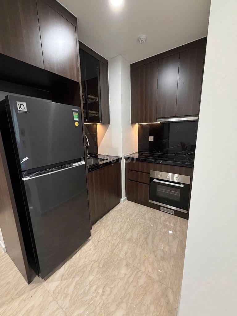 Студия с мебелью в Vinhomes Smart City