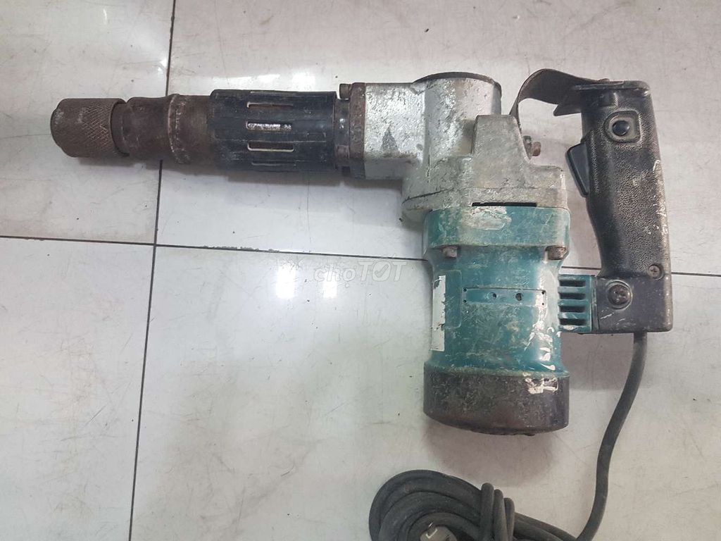 Máy đục bê tông Makita 0810 900W 17 ly. Mua bán Đồ chuyên dụng, Giống nuôi trồng tại Quận 6 Tp Hồ Chí Minh được đăng bởi May Tho hình 1