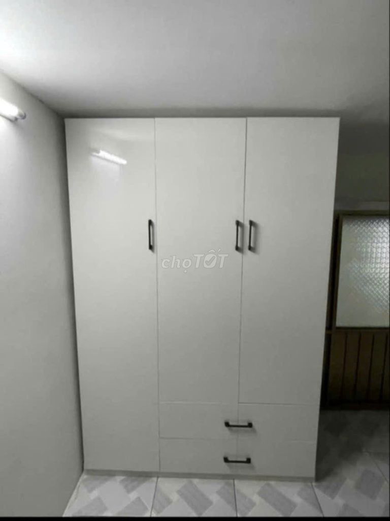 Tủ quần áo nhựa Đài Loan 3 cánh trắng. Mua bán Tủ, kệ gia đình tại Thành phố Biên Hòa Đồng Nai được đăng bởi Phương hoa hình 1