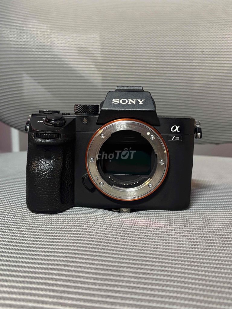 Máy ảnh Sony A7iii (A73, A7M3) cũ