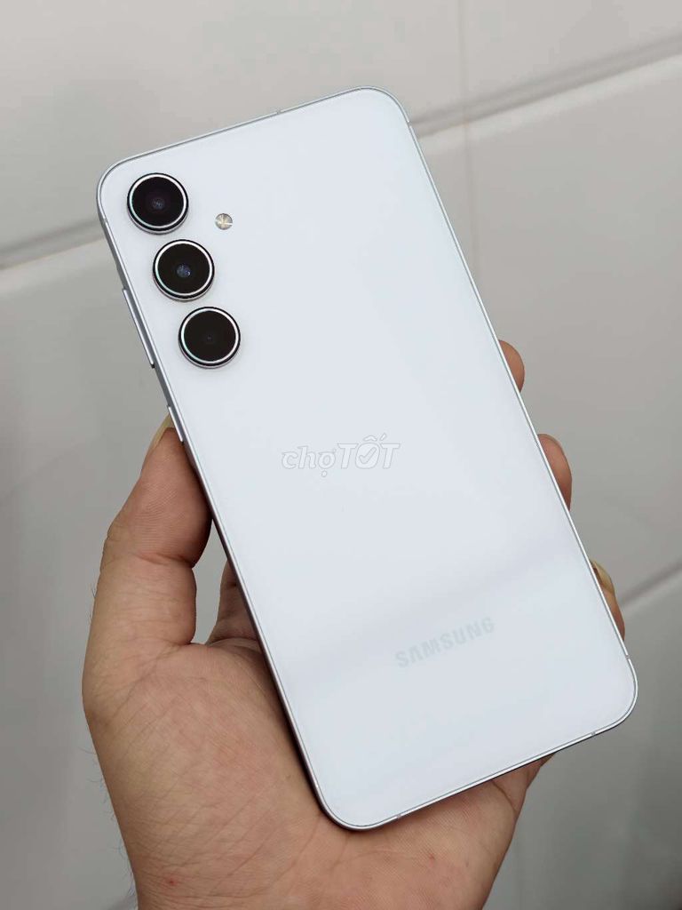 Samsung A55 5G 128GB Trắng. Mua bán Điện thoại tại Quận Bình Tân Tp Hồ Chí Minh được đăng bởi Trần Thanh hình 1