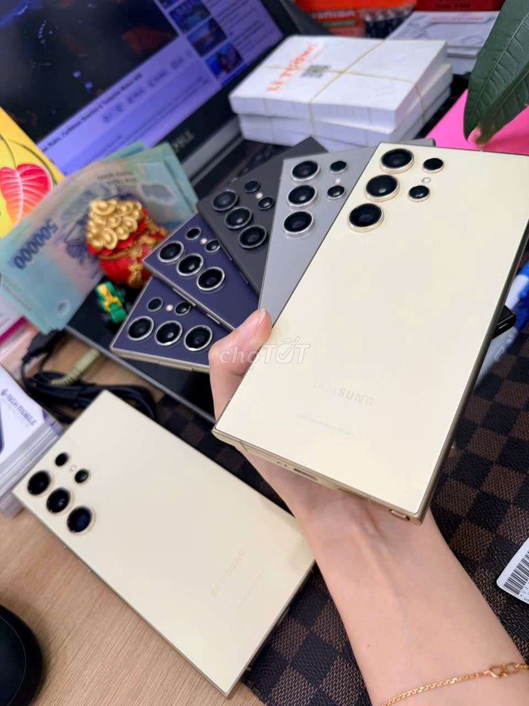 Samsung Galaxy S24 Ultra 512GB Vàng kem. Mua bán Điện thoại tại Quận Gò Vấp Tp Hồ Chí Minh được đăng bởi Minh phương hình 1