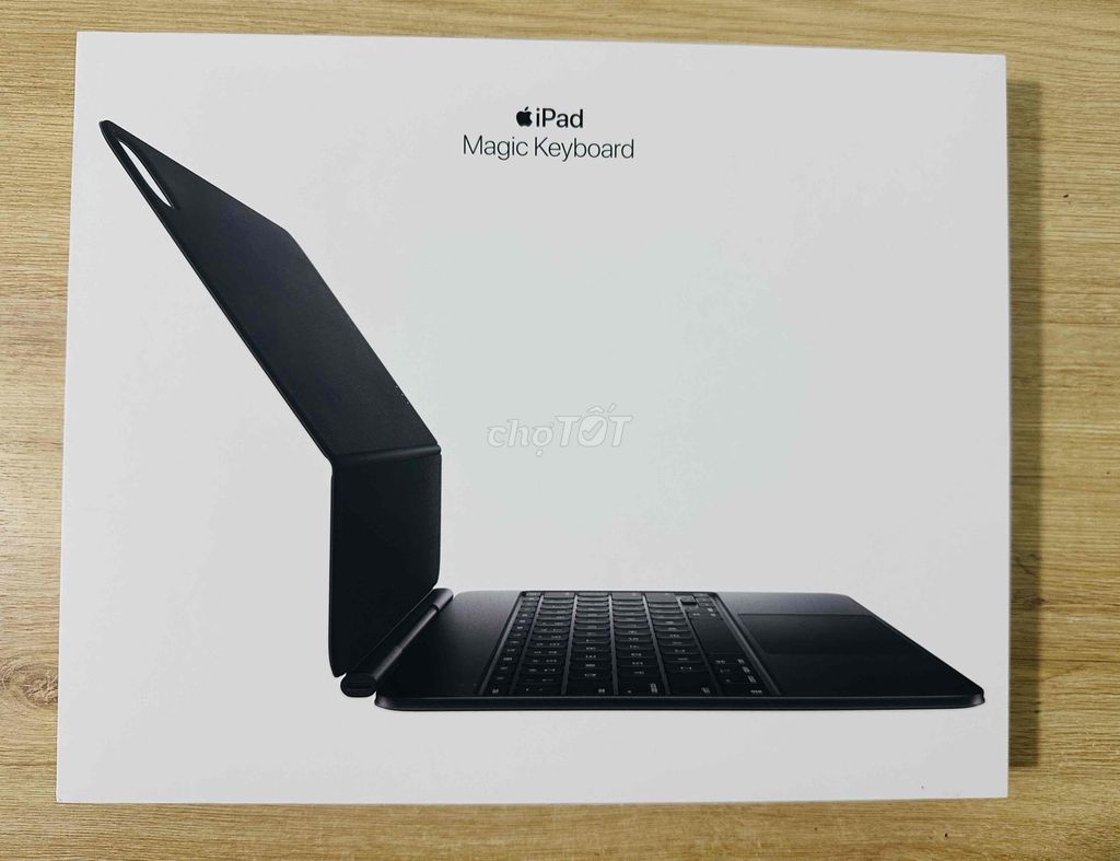 Magic Keybroad iPad Pro 13 inch M4