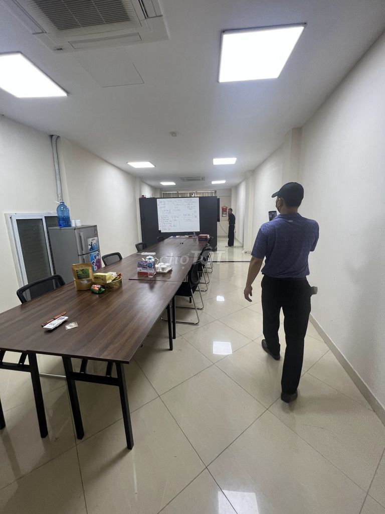 Cho thuê vp phố an trạch,đống đa,hà nội,dtsd 90m2,thông sàn,mới đẹp 