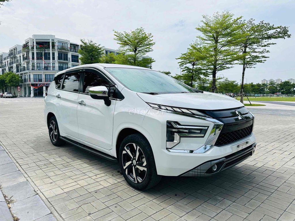 Mitsubishi Xpander 2024 Trắng 5 vạn km