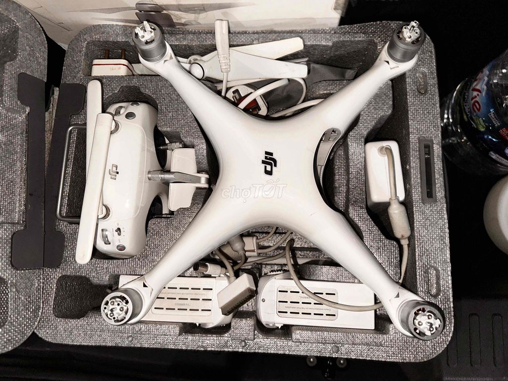 Flycam DJI Phantom màu trắng. Mua bán Máy ảnh, Máy quay tại Quận Tân Bình Tp Hồ Chí Minh được đăng bởi Minh hình 1