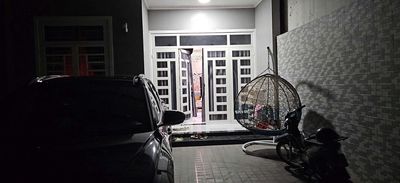 cần bán nhà