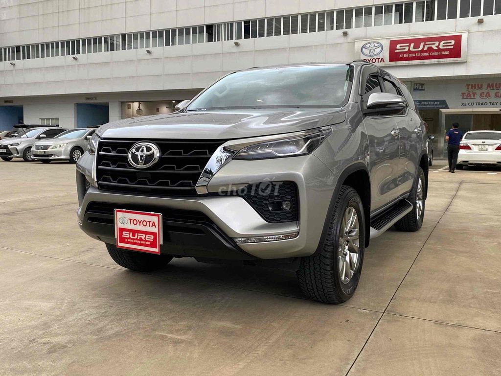 Toyota Fortuner 2022 - Máy Xăng - 1 Cầu cực đẹp