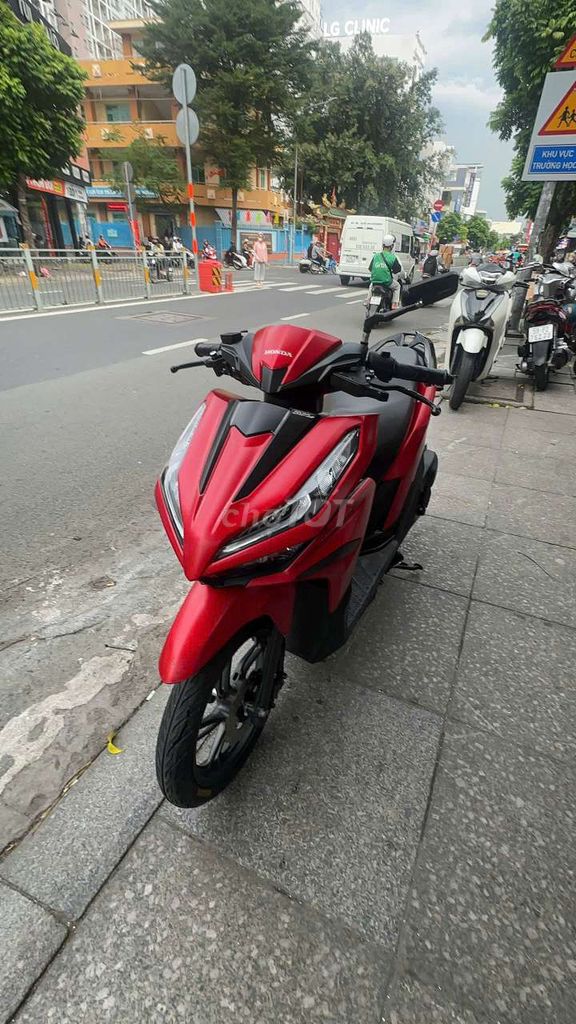 Honda Vario 125 2025 Красный, новый 99%