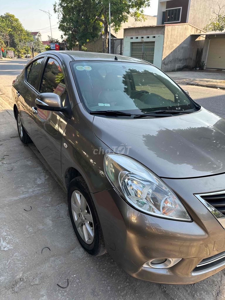 Nissan Sunny 2014 XV - 106000 km. Mua bán Ô tô tại Quận Cầu Giấy Hà Nội được đăng bởi Nguyễn Văn Hoàng Nam hình 5