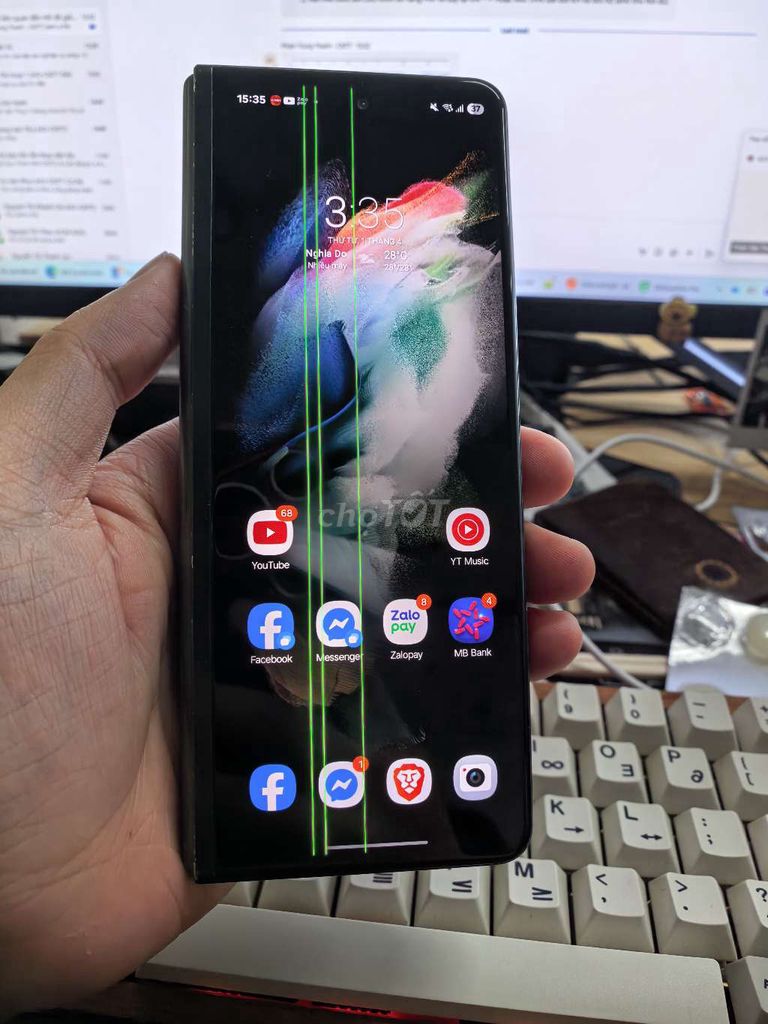 Samsung Galaxy Z Fold3 Đen sọc màn hình. Mua bán Điện thoại tại Quận Hai Bà Trưng Hà Nội được đăng bởi Anh Duơng hình 1