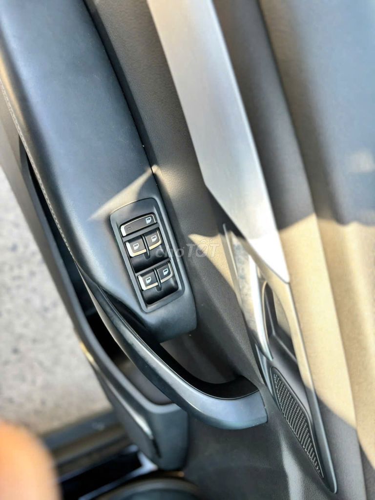 VinFast VF8 PLUS 2023 màu Đen FULL Adas. Mua bán Ô tô tại Quận 12 Tp Hồ Chí Minh được đăng bởi Vinfast GF hình 7