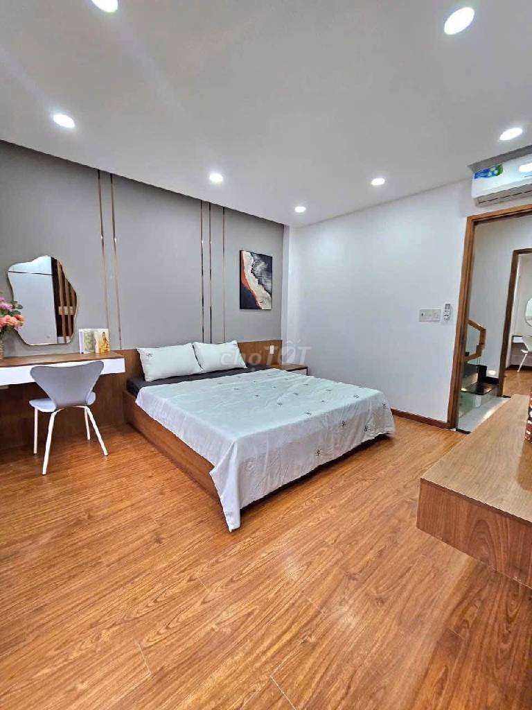 Siêu phẩm nhà phạm văn chiêu 60 m2 hẻm xe hơi ngủ trong nhà.Giá 9,39tỷ. Mua bán Nhà ở tại Quận Gò Vấp Tp Hồ Chí Minh được đăng bởi Chu Đức Tuyên hình 4