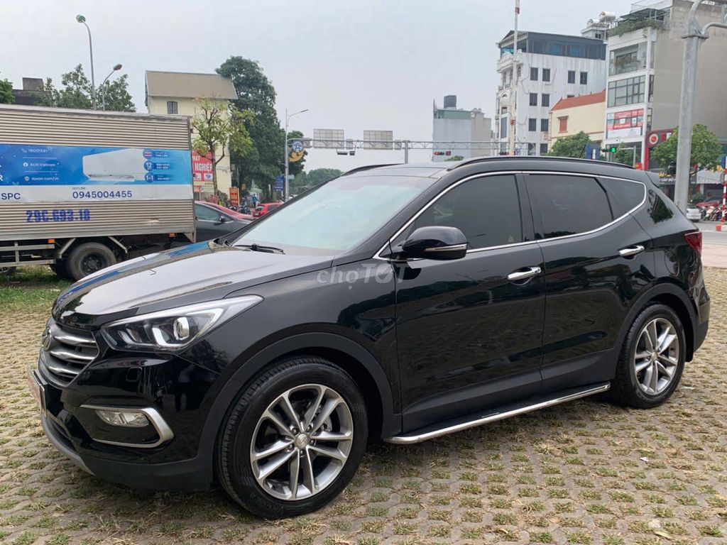 Hyundai SantaFe 2.2 L 4WD Full Dầu 2018. Mua bán Ô tô tại Quận Long Biên Hà Nội được đăng bởi Auto Tuấn Huyền hình 4