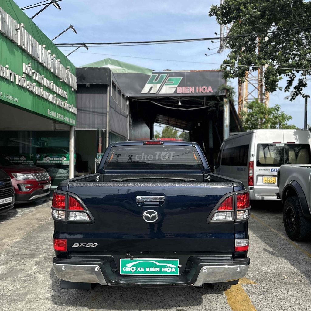 Mazda BT 50 2019 2.2 ATH 4x2 - 65000 km. Mua bán Ô tô tại Thành phố Biên Hòa Đồng Nai được đăng bởi Trần Bảo Duy hình 4