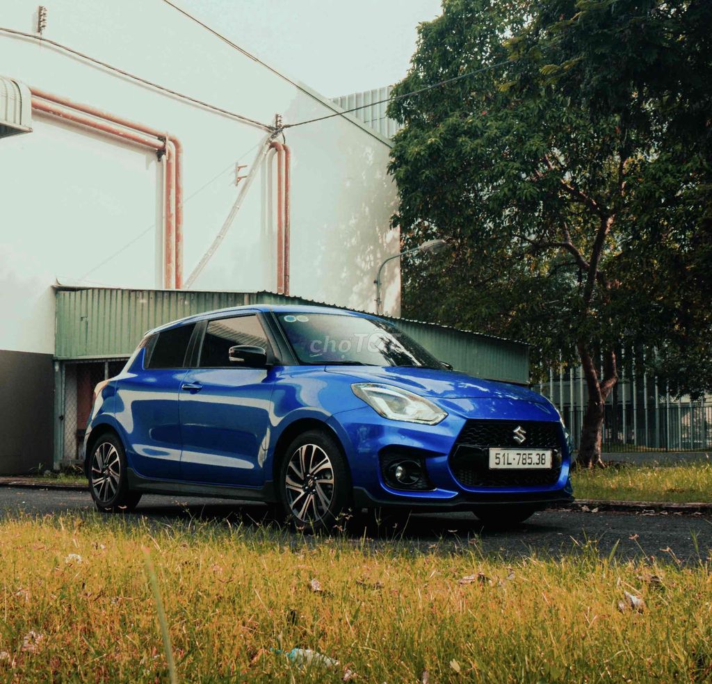 Suzuki Swift 2023 up full sport - 12900 km. Mua bán Ô tô tại Quận Tân Phú Tp Hồ Chí Minh được đăng bởi phat hình 2