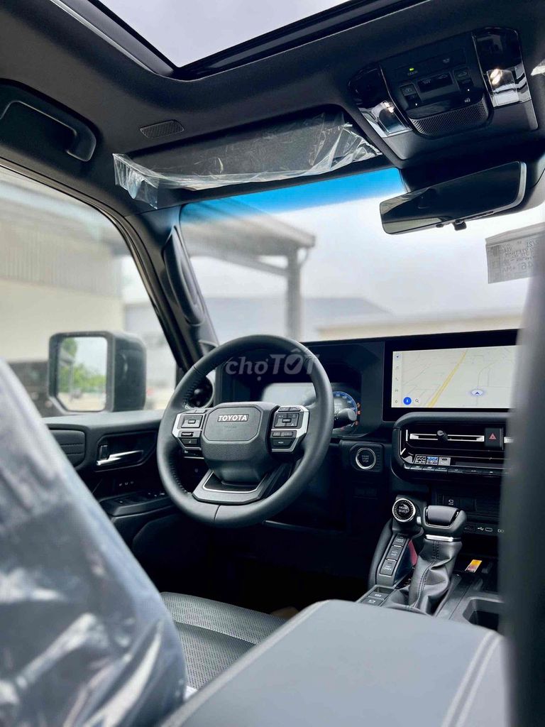 Toyota Land Cruiser Prado 2026 photo 3