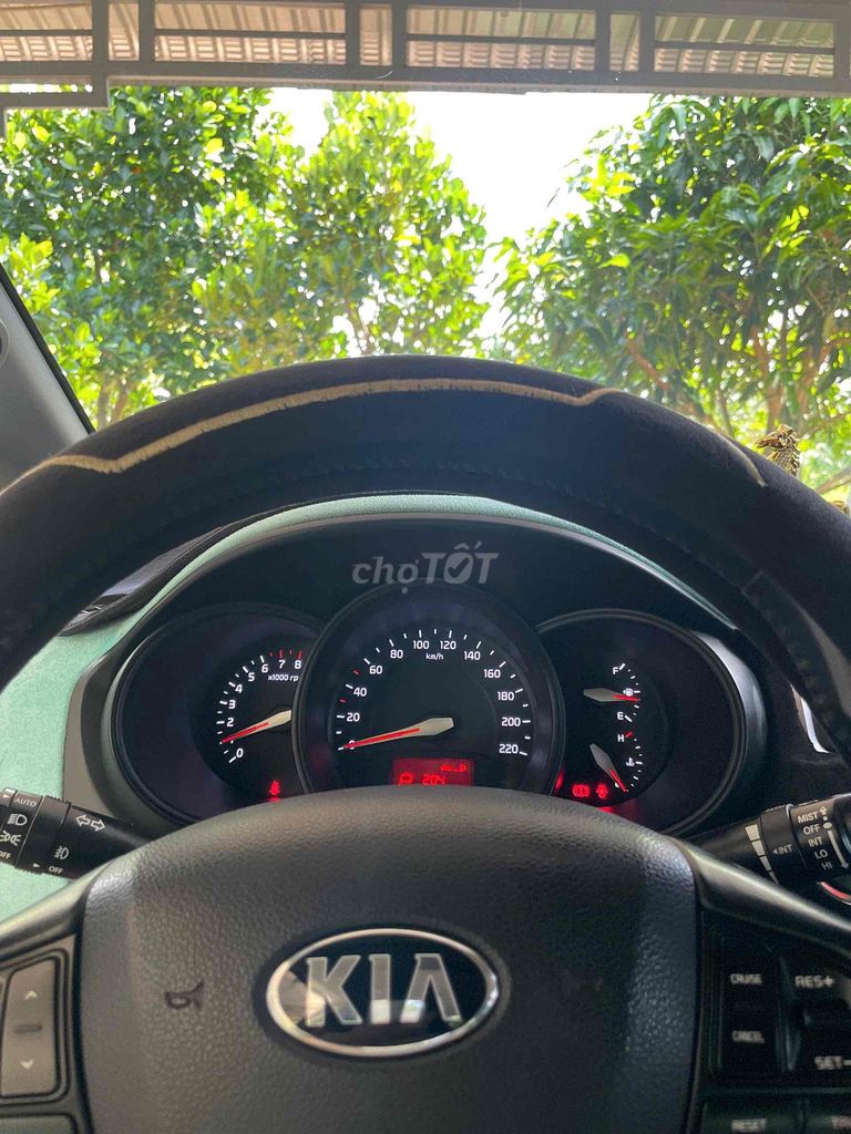 Kia Rio 2016 1.4 AT Sedan - 120000 km. Mua bán Ô tô tại Thành phố Cao Lãnh Đồng Tháp được đăng bởi nguyễn hữu tâm hình 6