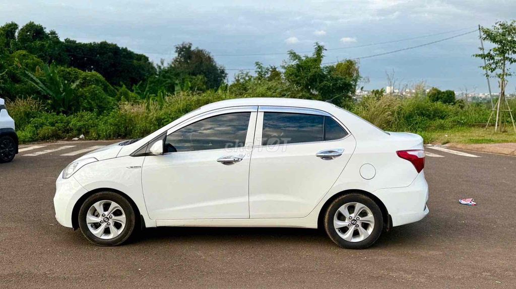 Hyundai Grand i10 2018 Sedan 1.2 MT - 65000 km. Mua bán Ô tô tại Thành phố Buôn Ma Thuột Đắk Lắk được đăng bởi nguyễn đức  hình 3