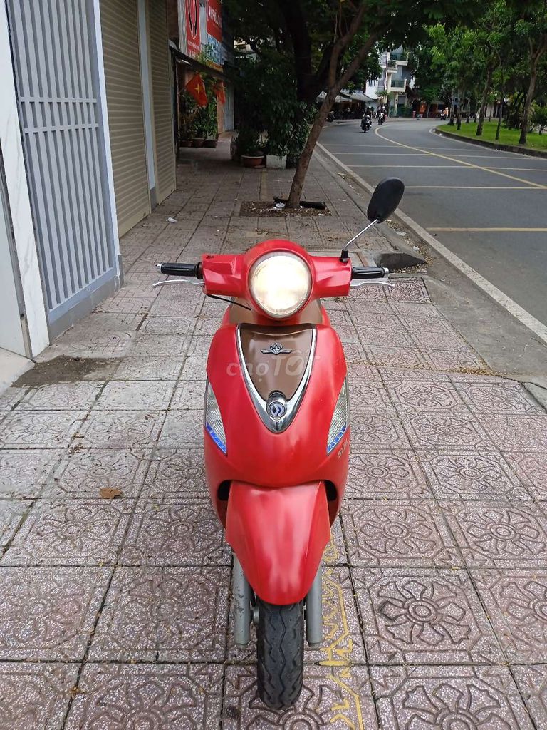 ELIZABETH NỮ HOÀNG Fi .NK  TỒN KHO 2016 CL CAO 90%. Mua bán Xe máy tại Quận 3 Tp Hồ Chí Minh được đăng bởi Vạn Hạnh University  hình 6