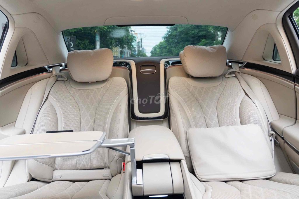 Mercedes Benz S Class 2017 Maybach S450 - 65000 km. Mua bán Ô tô tại Quận 7 Tp Hồ Chí Minh được đăng bởi TrầnKimLA hình 15