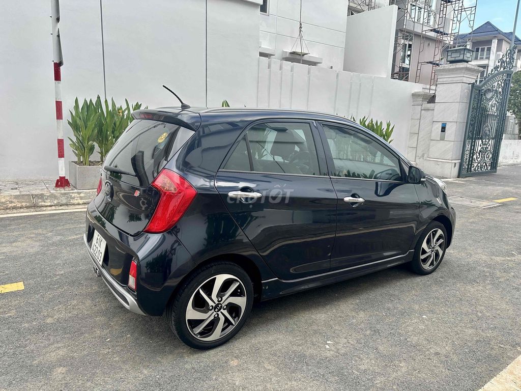 Kia Morning Xanh đen 5 chỗ Số tự động. Mua bán Ô tô tại Thành phố Biên Hòa Đồng Nai được đăng bởi Luxury AUTO  hình 2