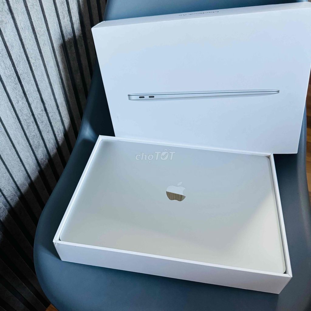 Apple MacBook Air M1 8GB/512GB Sliver Fullbox!. Mua bán Laptop tại Quận Thanh Khê Đà Nẵng được đăng bởi Phi Nhật hình 1