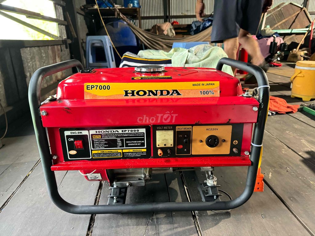 Máy phát điện Honda EP7000 Đỏ Nhật Bản. Mua bán Đồ chuyên dụng, Giống nuôi trồng tại Huyện Hồng Ngự Đồng Tháp được đăng bởi Ngô Hạnh hình 1