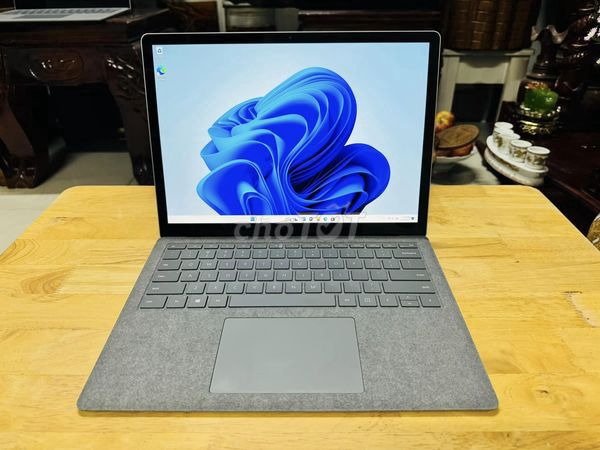 surface laptop3 màu bạc  i7-1065g7-16-512-13.5''