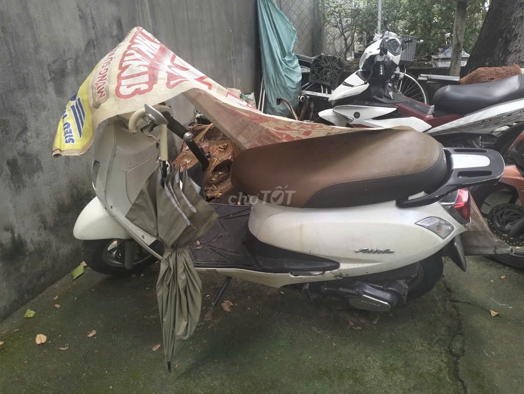 xe cần bán gấp- giá cả có thể thương lượng. Mua bán Xe máy tại Thành phố Thủ Đức Tp Hồ Chí Minh được đăng bởi Ái Ngân Nguyễn Thị hình 3