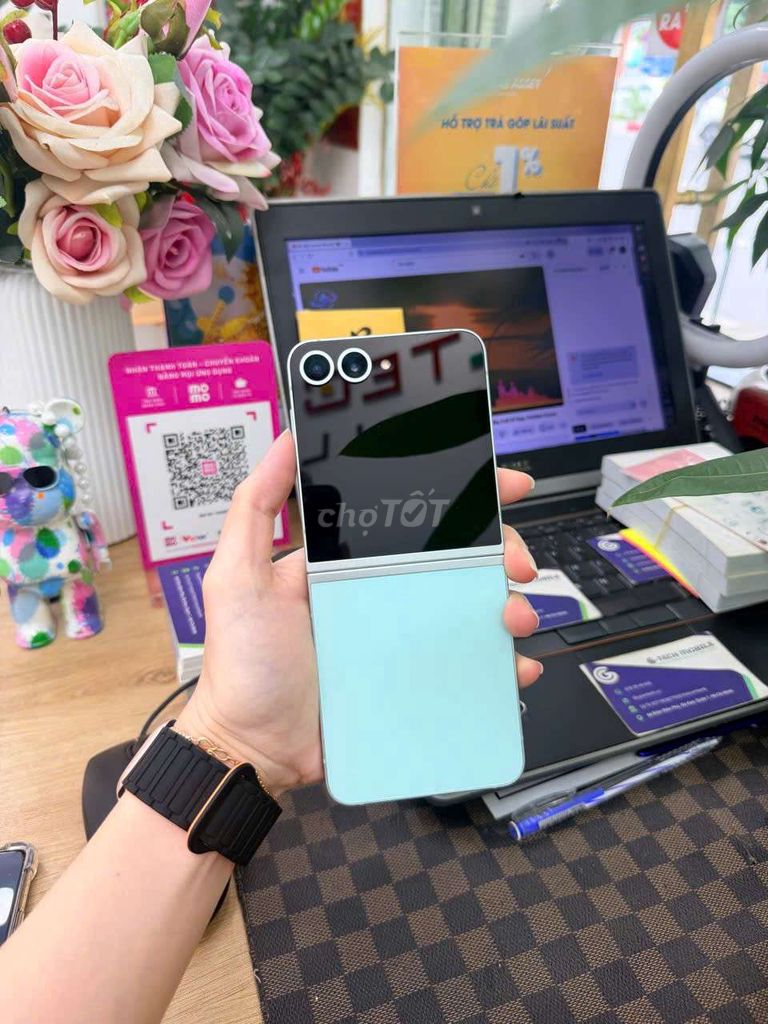 Samsung Galaxy Z Flip6 12GB 256GB Xanh ngọc. Mua bán Điện thoại tại Thành phố Thủ Đức Tp Hồ Chí Minh được đăng bởi Minh phương hình 1