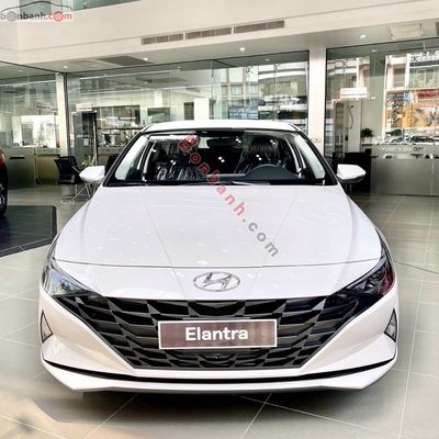 Hyundai All New Elantra 1.6AT. Mua bán Ô tô tại Quận Hải Châu Đà Nẵng được đăng bởi Tiên